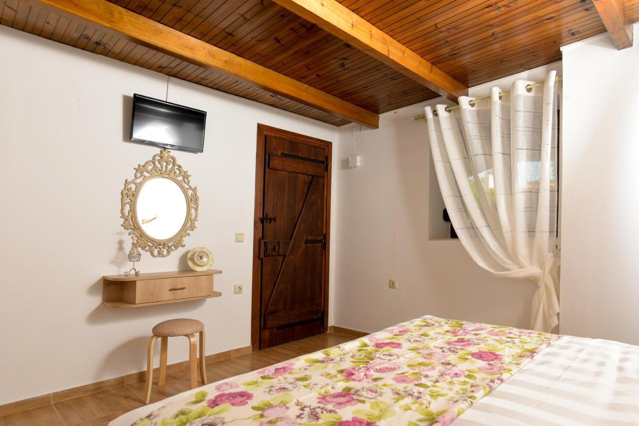 Villa Agia Rethymno Exterior photo